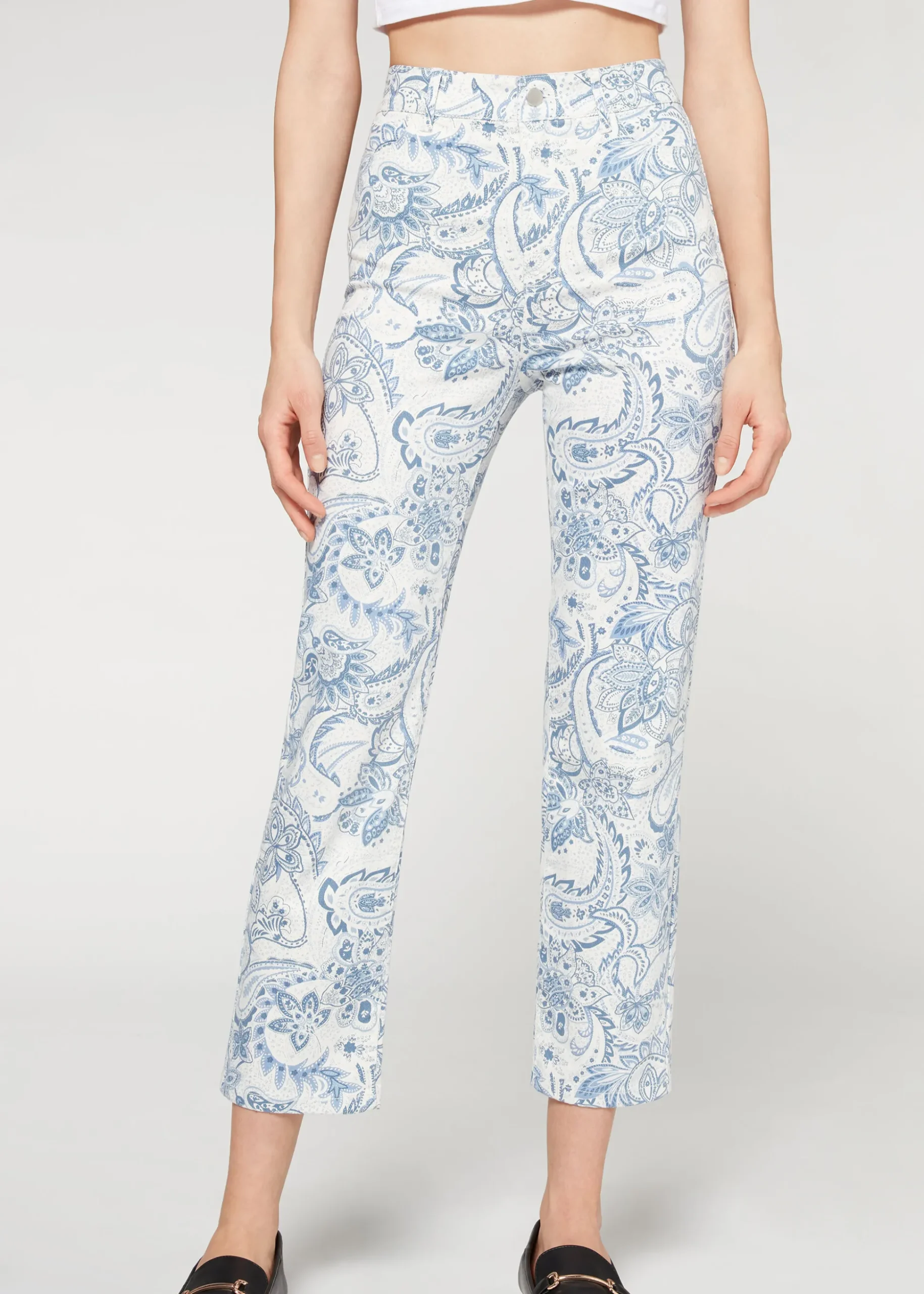 Jean Court A Taille Haute Et Pattes D'Elephant