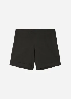 Short Avec Lin