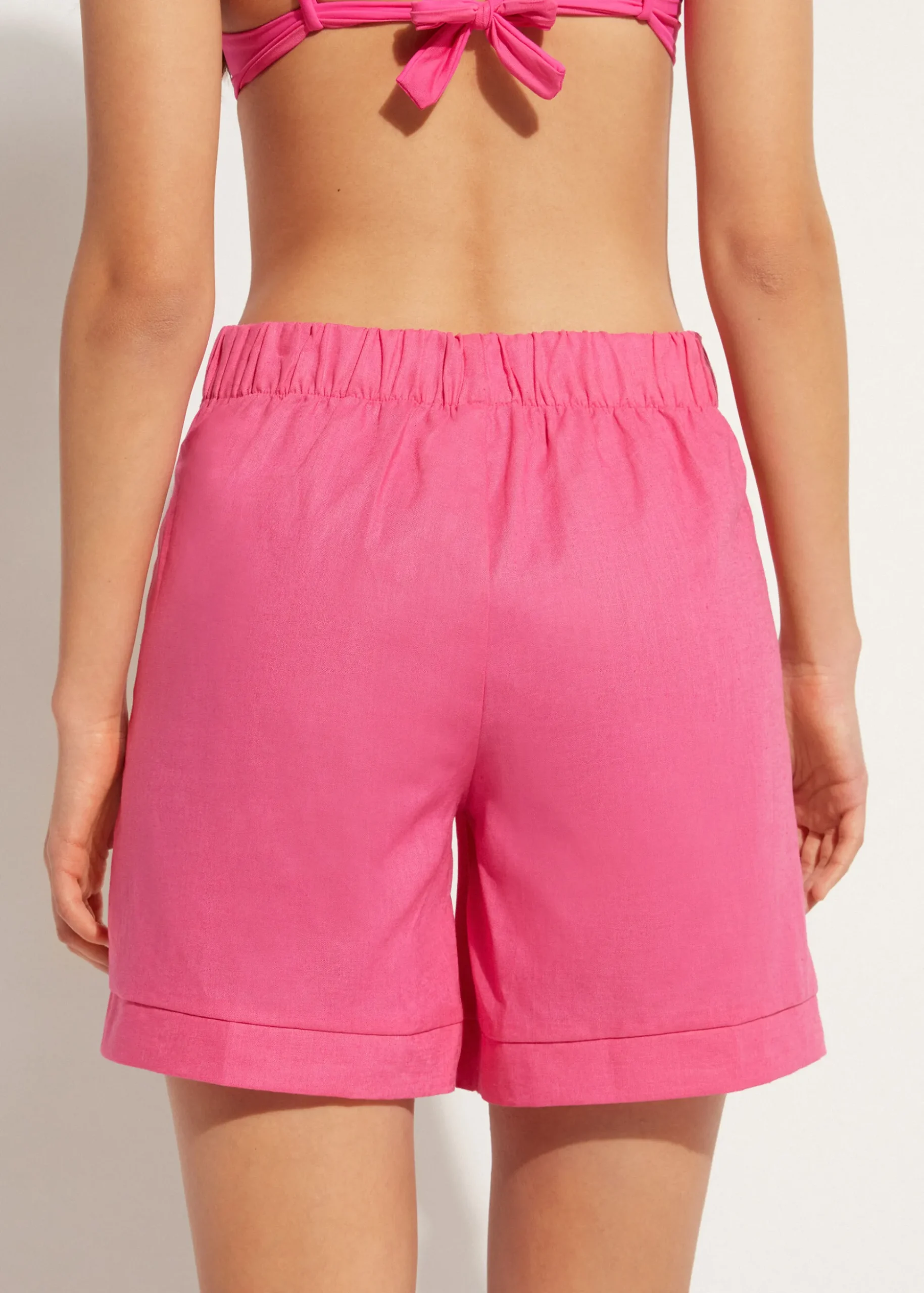 Short Avec Lin